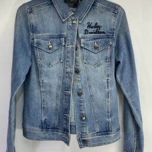 Harley-Davidson® Women's Winged Logo Cotton Blend Denim Jacket, Blue 98410-20VW
